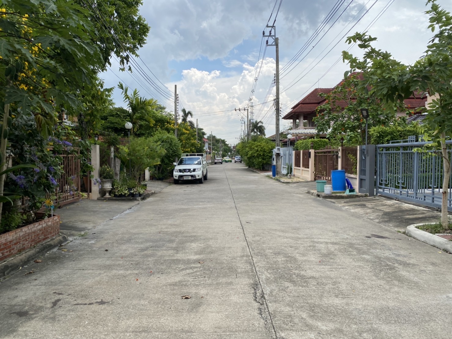 ขายบ้านเดี่ยว 70 ตรว. หมู่บ้านงามทวีการ์เด้นท์ บ้านฟ้ากรีนพาร์ครอยัลปิ่นเกล้า
