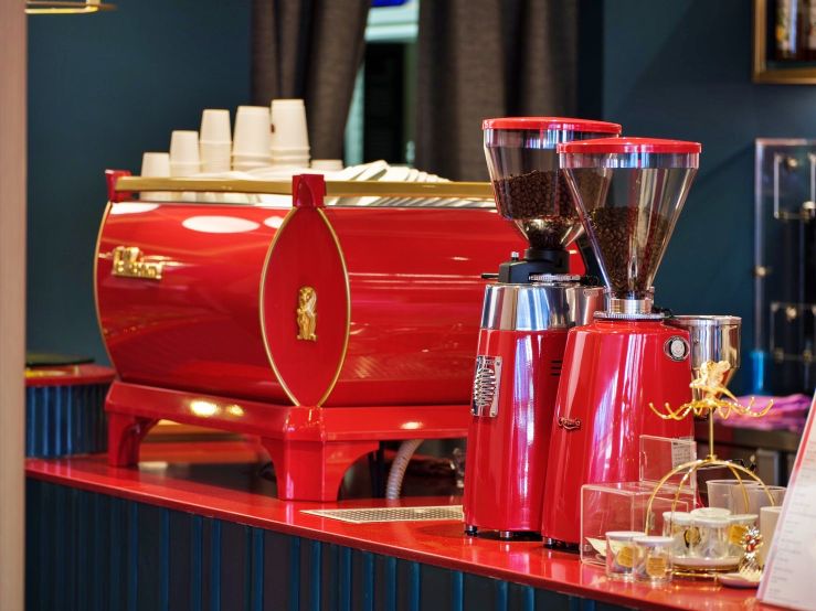 เซ้งด่วนร้านกาแฟ#ย่านทาวน์อินทาวน์ #ติดถนนศรีวรา @โครงการThezone ทาวน์อินทาวน์