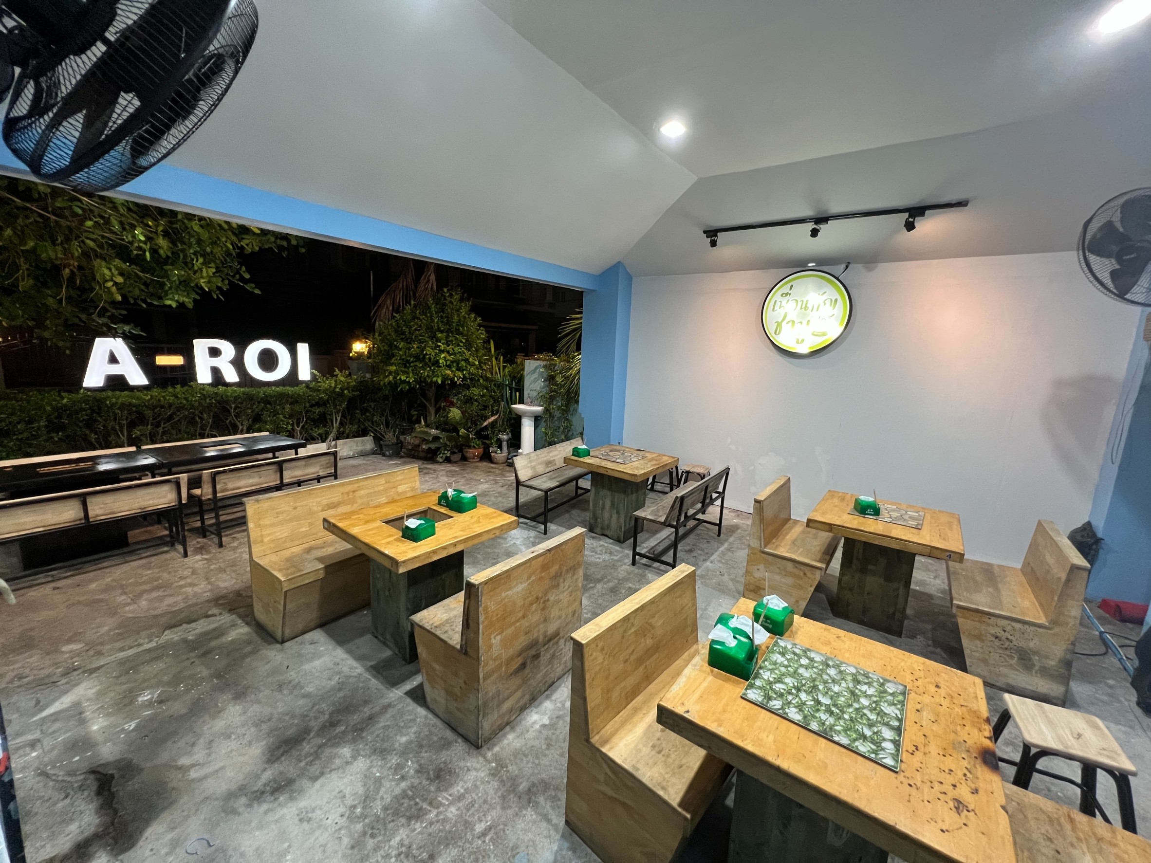 เซ้ง ร้านชาบู ร้านเป็นบ้าน 2 ชั้น หลังใหญ่ พิกัดตลาดนัดรถไฟศรีนครินทร์