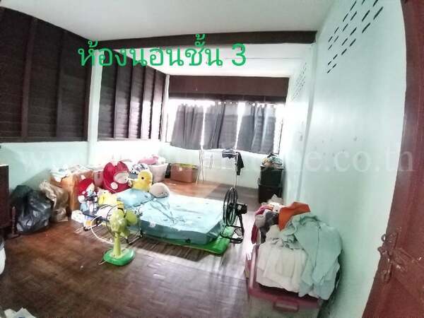ตึกแถว 3 ชั้น ซอย วัดใหญ่ศรีสุพรรณ 2 ใกล้วงเวียนใหญ่