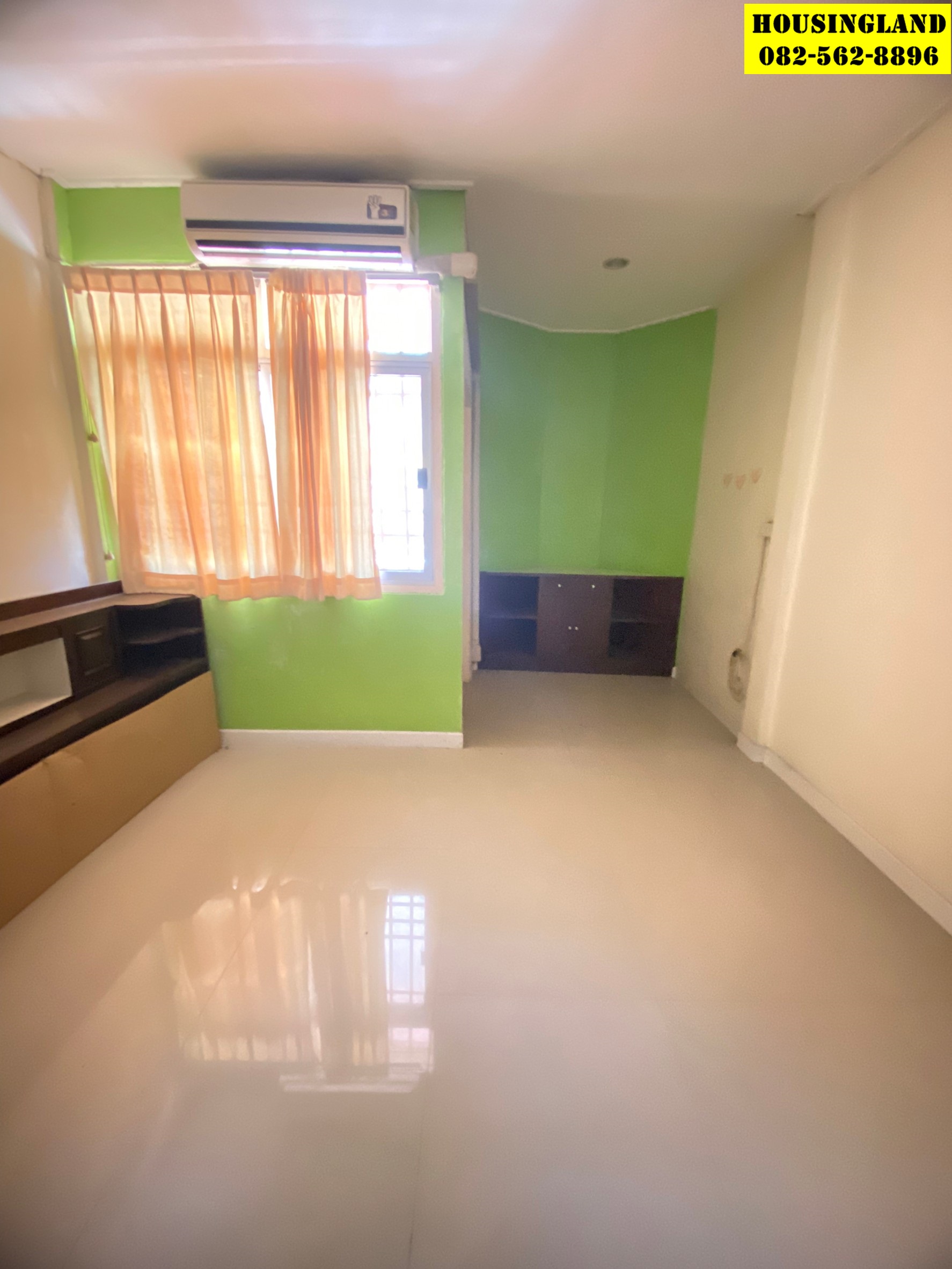 ขายด่วนบ้านทาวน์เฮาส์2ชั้น ในซอยประชาชื่น1 แขวงบางซื่อ เขตบางซื่อ  จังหวัดกรุงเทพมหานคร  