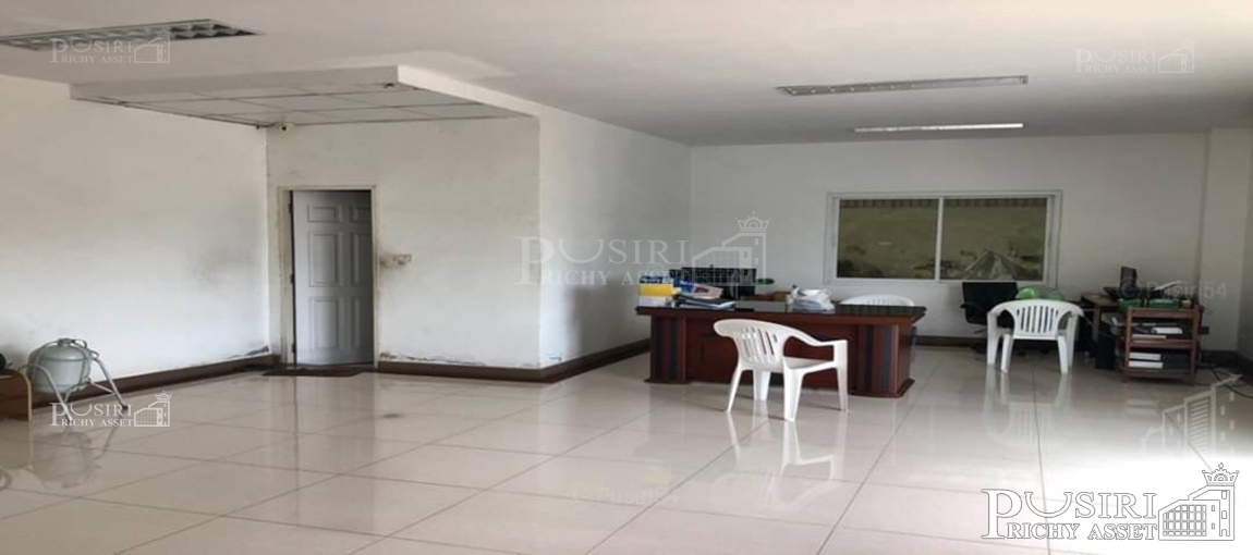 ที่ทำเลทอง 7 ไร่เศษ ติดพระราม 2 หน้ากว้าง 83 ม. พร้อมโกดัง 2,000 ตร.ม. เยื้องไทยวัสดุ-มหาชัย KK3582S