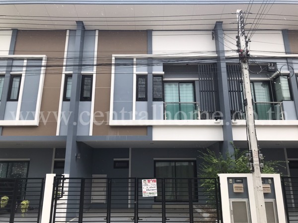 ทาวน์เฮ้าส์ บ้านฟ้า ปิยรมย์ เทนโดร ใกล้ทางด่วน วงแหวน - ลำลูกกา คลอง 6