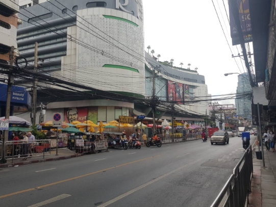 เซ้งขาด ตึก 2ชั้น ตกแต่งใหม่ 100% ระบบ น้ำไฟ ถูกสุดย่านสาทรใต้