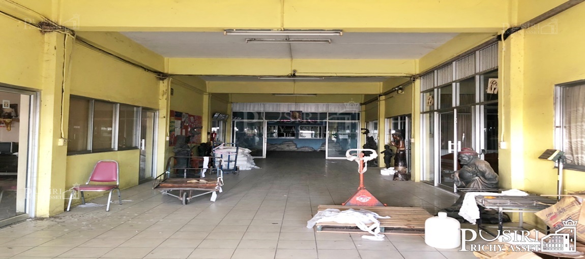 โรงงาน 6 ไร่เศษ พื้นที่สีม่วง พื้นที่ใช้สอยกว่า 6,250 ตร.ม. ใบอนุญาตพร้อม+ออฟฟิศ หม้อแปลง 500 KVA สามารถต่อเติมเพิ่มได้บนที่เปล่ากว่าครึ่ง