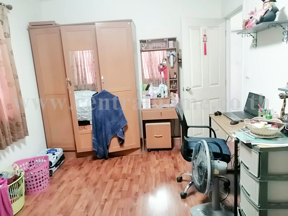 บ้านแฝด พฤกษา28/1 ใกล้นิคมบางปู ราคาถูกมาก