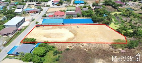 ที่สวย 2.5 ไร่ ย่านนครปฐม ถมพร้อมใช้ได้ทันที สร้างโกดัง โรงงานก็สวย ใกล้กับถนนเพชรเกษมเพียง 3.2 กม. เข้า ซ.วัดวังเย็น