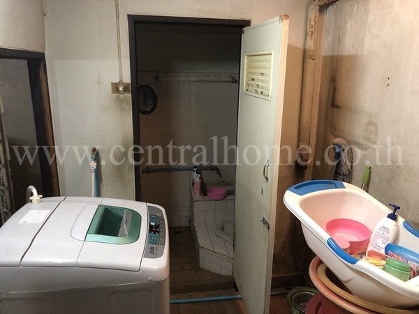  อาคารพาณิชย์ ทำเลดีใกล้ปากซอย จรัญสนิทวงศ์ 3