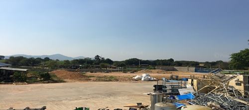 ครบเครื่องคุ้มค่า ขายโรงงานใหม่ เกือบ 6 ไร่ โรงงานใหญ่ 40*48 เมตร พื้นรับ 5 ตัน/ตร.ม. แถมใบ รง.4 (105)และ53 พลาสติกและระบบอื่นๆ ใกล้ตลาดบ่อวิน - ขายโรงงานชลบุรี - KK1682S