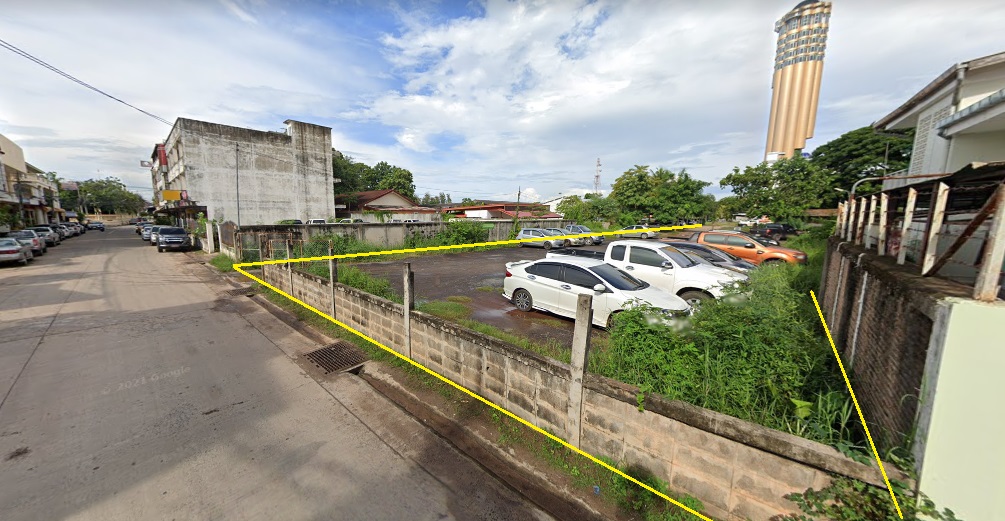 ขายที่ดินเปล่าพร้อมบ้าน 2 หลัง กลางเมืองร้อยเอ็ด ห่างจากบึงพลาญชัย 200 เมตร