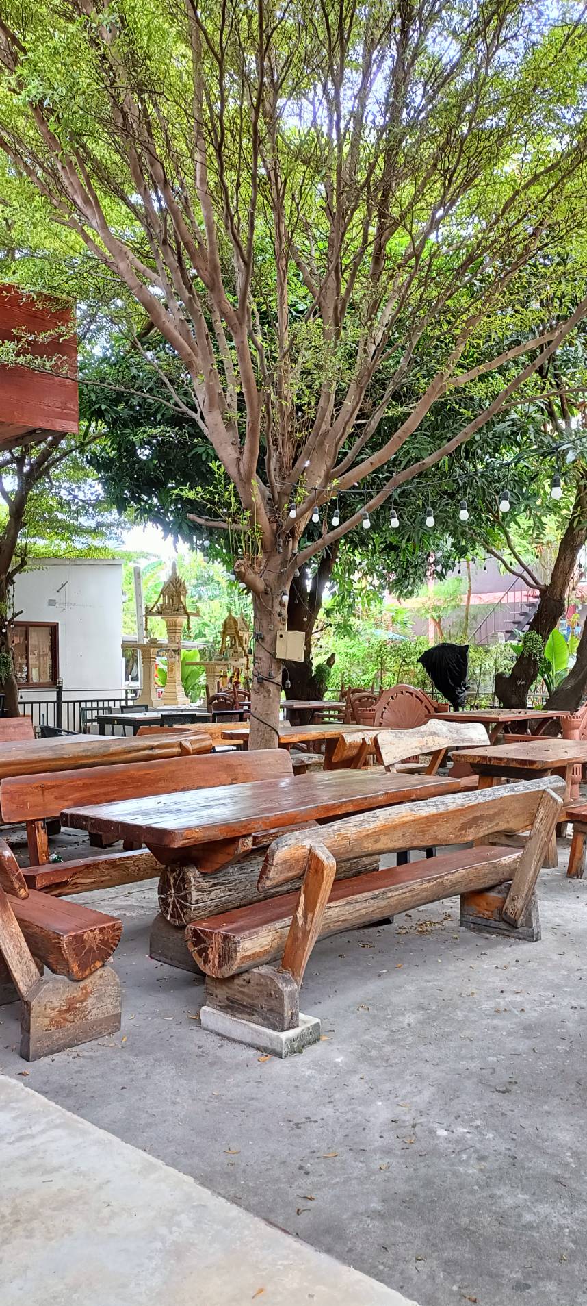 ขาย ร้านกาแฟพร้อมอุปกรณ์ครบ + ห้องเช่า 6 ห้อง ทำเลดีมาก บางแสนสาย3