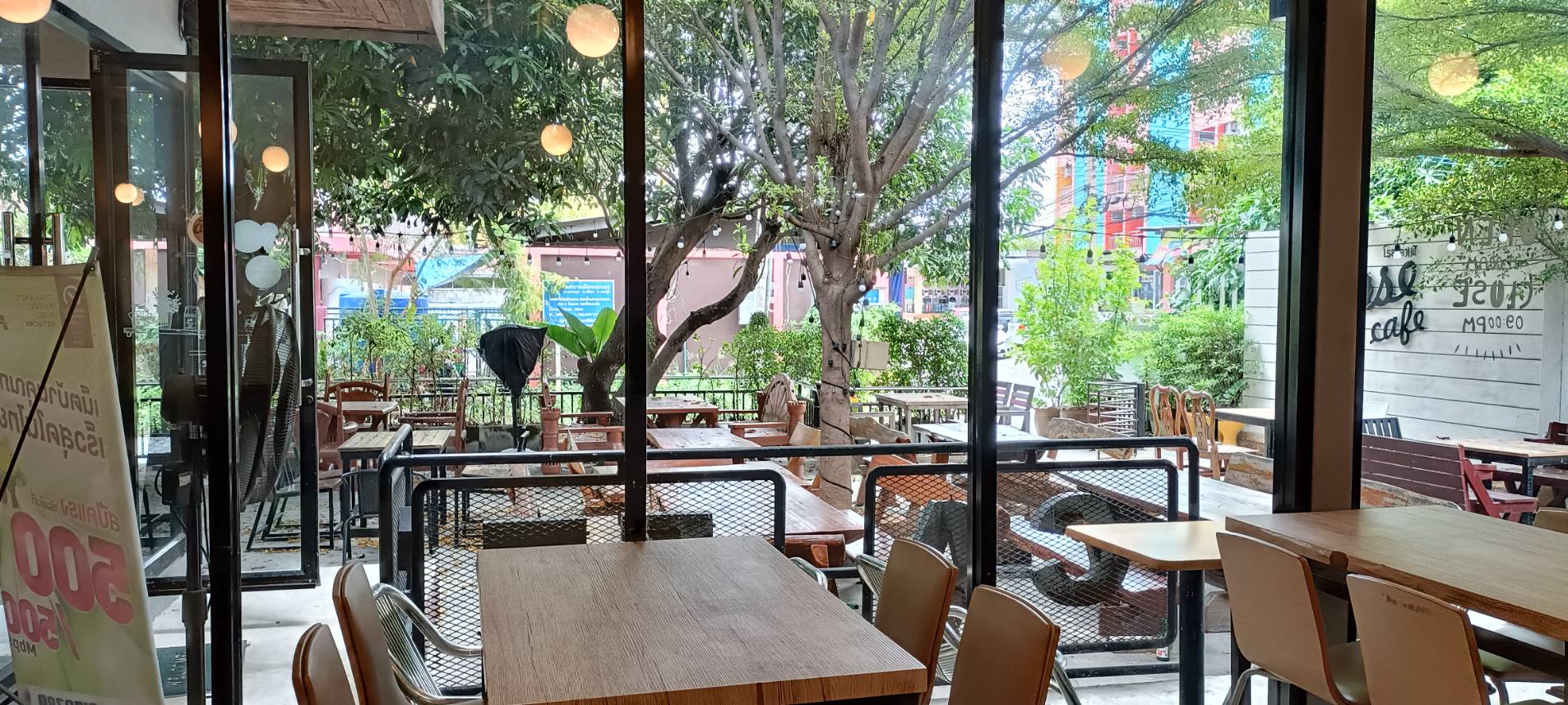 ขาย ร้านกาแฟพร้อมอุปกรณ์ครบ + ห้องเช่า 6 ห้อง ทำเลดีมาก บางแสนสาย3