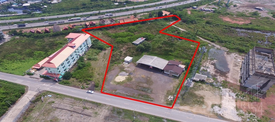 ที่ 7 ไร่เศษ ถมเต็มพร้อมใช้ แถมบ้านพักอาศัย 480 ตร.ม.  ใกล้พระราม 2 เพียง 350 ม. ในราคาลดพิเศษ KK3211S