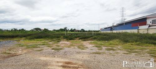 มั่นใจ สร้างได้ทุกโรงงาน บนที่ สีม่วงเเท้ทั้งเเปลง 19 ไร่เศษ หน้ากว้างอลัง 152 ม. เทรลเลอร์เข้า-ออกสะดวก ใกล้ถนนเศรษฐกิจเเละพุทธสาคร KK5112S