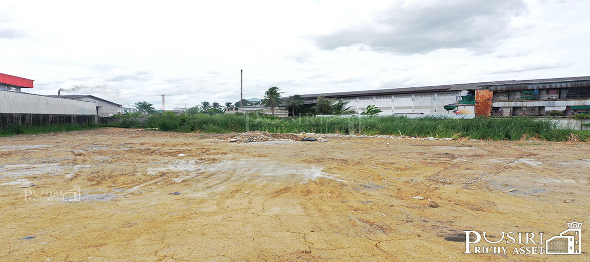 ที่ม่วงเเท้ 3 ไร่เศษ ถมแล้ว 60% อ้อมใหญ่ สะดวกสบาย ใกล้ ถ.เพชรเกษม 1.4 กม. แวดล้อมด้วยโรงงาน  KK5111S