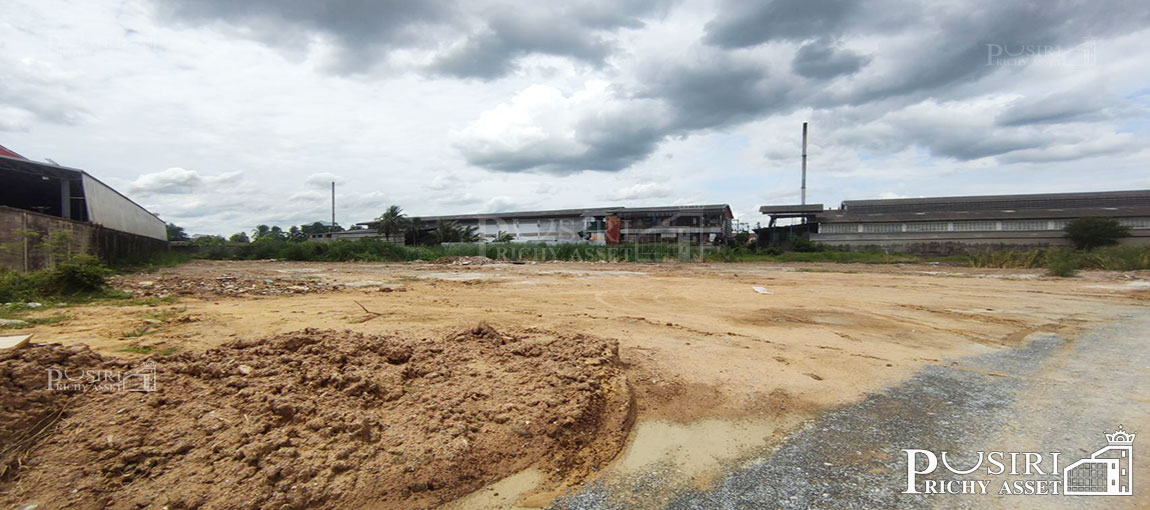 ที่ม่วงเเท้ 3 ไร่เศษ ถมแล้ว 60% อ้อมใหญ่ สะดวกสบาย ใกล้ ถ.เพชรเกษม 1.4 กม. แวดล้อมด้วยโรงงาน  KK5111S