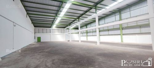 ให้เช่า โกดังใหม่ ติดถนน กาญจนา ราคาถูก พิเศษ ขนาดเริ่ม 411 - 822 ตร.ม. เดินทางสะดวก ขนส่งง่าย - kk5092s