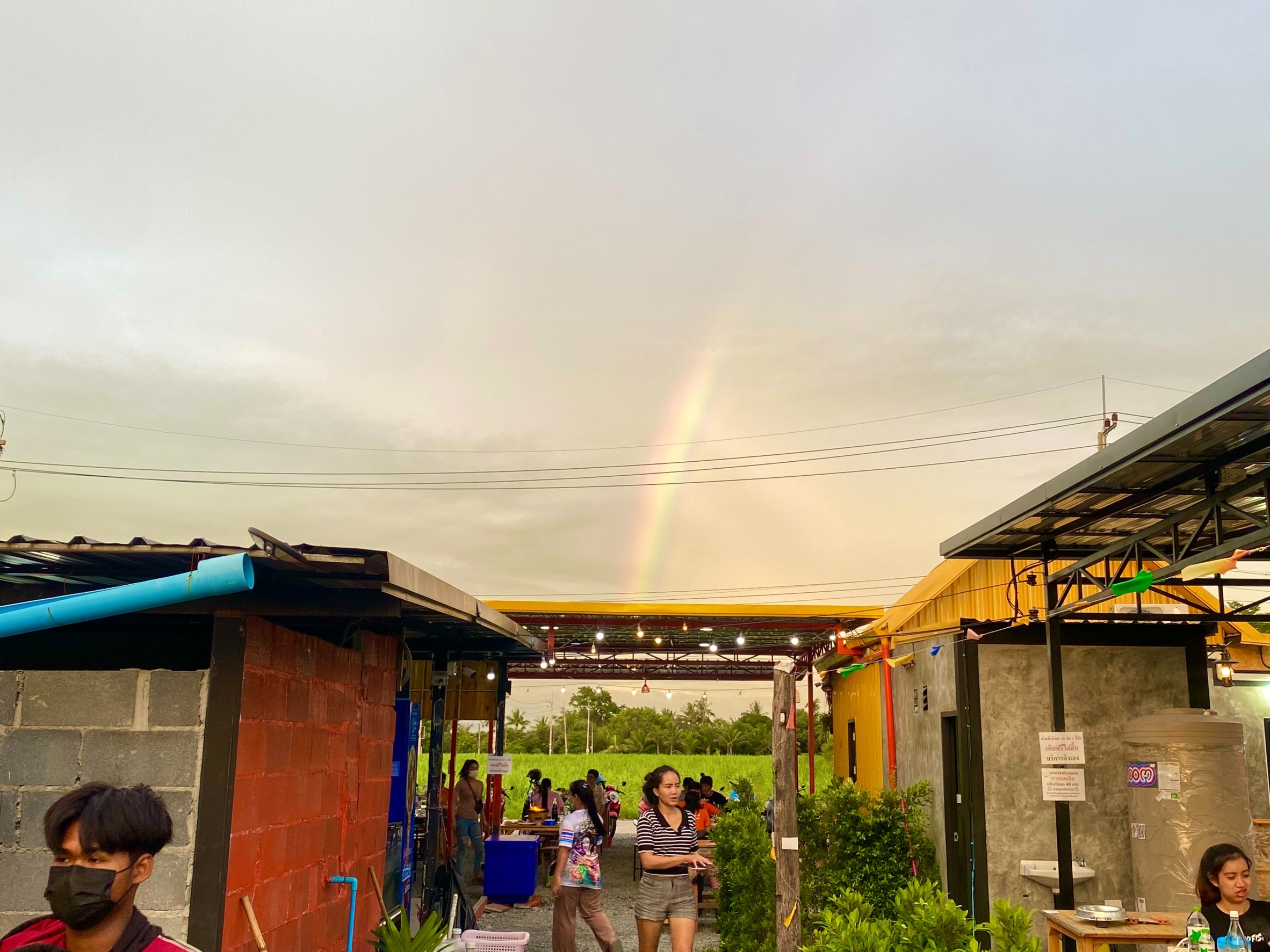 เซ้งร้าน นายต้นหมูกะทะ พร้อมอุปกรณ์ และ สูตรน้ำจิ้มรสเด็ด ชลบุรี