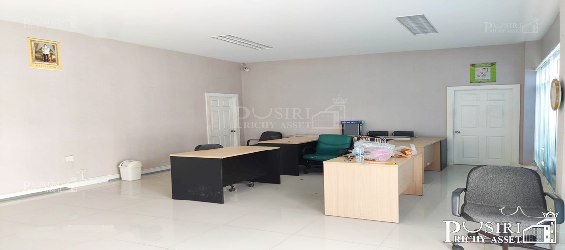 โรงงานสภาพใหม่ 480 ตร.ม. บนเนื้อที่ 224 วา พร้อมออฟฟิศ + ใบอนุญาตรง.4 สาธารณูปโภคครบ ในโครงการอริยแลนด์แฟคตอรี่ บางเลน KK3591S