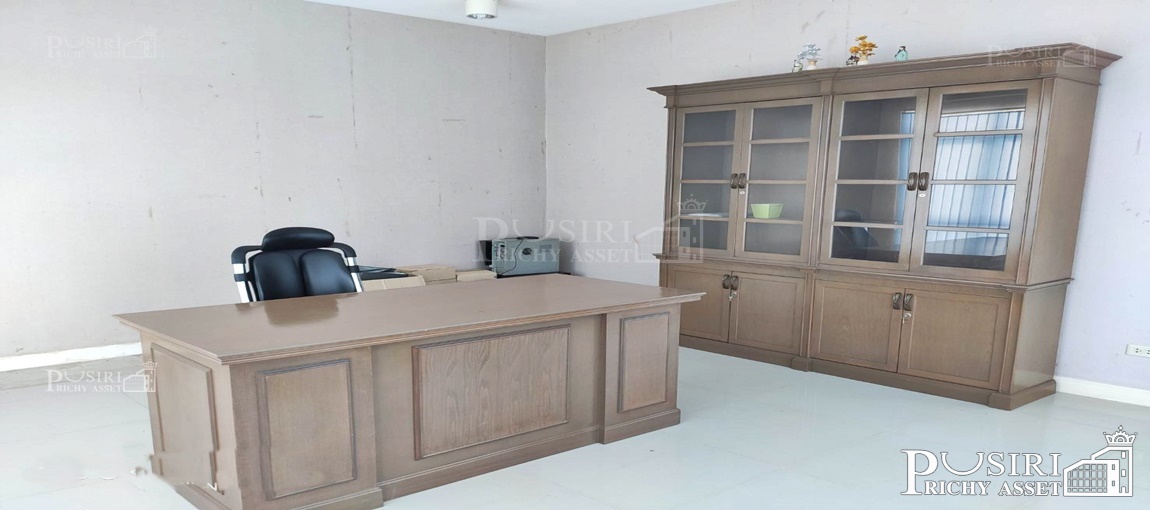โรงงานสภาพใหม่ 480 ตร.ม. บนเนื้อที่ 224 วา พร้อมออฟฟิศ + ใบอนุญาตรง.4 สาธารณูปโภคครบ ในโครงการอริยแลนด์แฟคตอรี่ บางเลน KK3591S