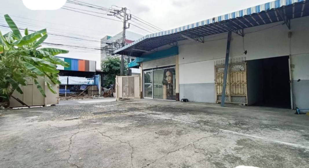 ขายที่ดินพร้อมอาคาร1ชั้นและที่จอดรถ 110ตรว.