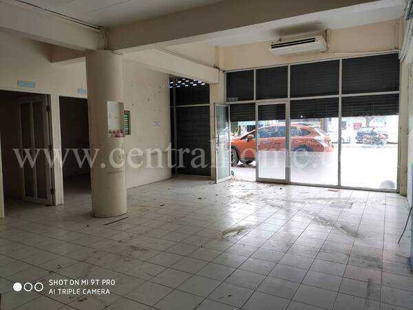 อาคารพาณิชย์ 2 คูหา สี่แยก บุคคโล