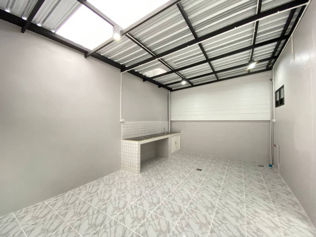 หมู่บ้านบัวทองธานี หลังมุม ตรงข้ามสมบัติบุรี - เนื้อที่ 28.3 ตร.ว.  - 3 ห้องนอน 2 ห้องนอน