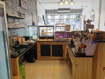 เซ้งร้านกาแฟ ชาไข่มุก พร้อมอุปกรณ์ ซอยเนินพลับหวาน ชลบุรี