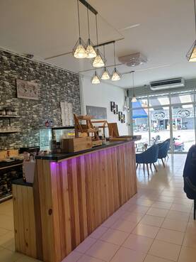 เซ้งร้านกาแฟ ชาไข่มุก พร้อมอุปกรณ์ ซอยเนินพลับหวาน ชลบุรี