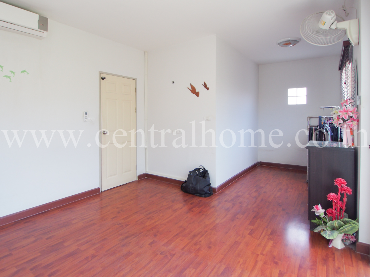 บ้านแฝด หมู่บ้าน ศุภาลัยวิลล์ ปทุมธานี สายในน