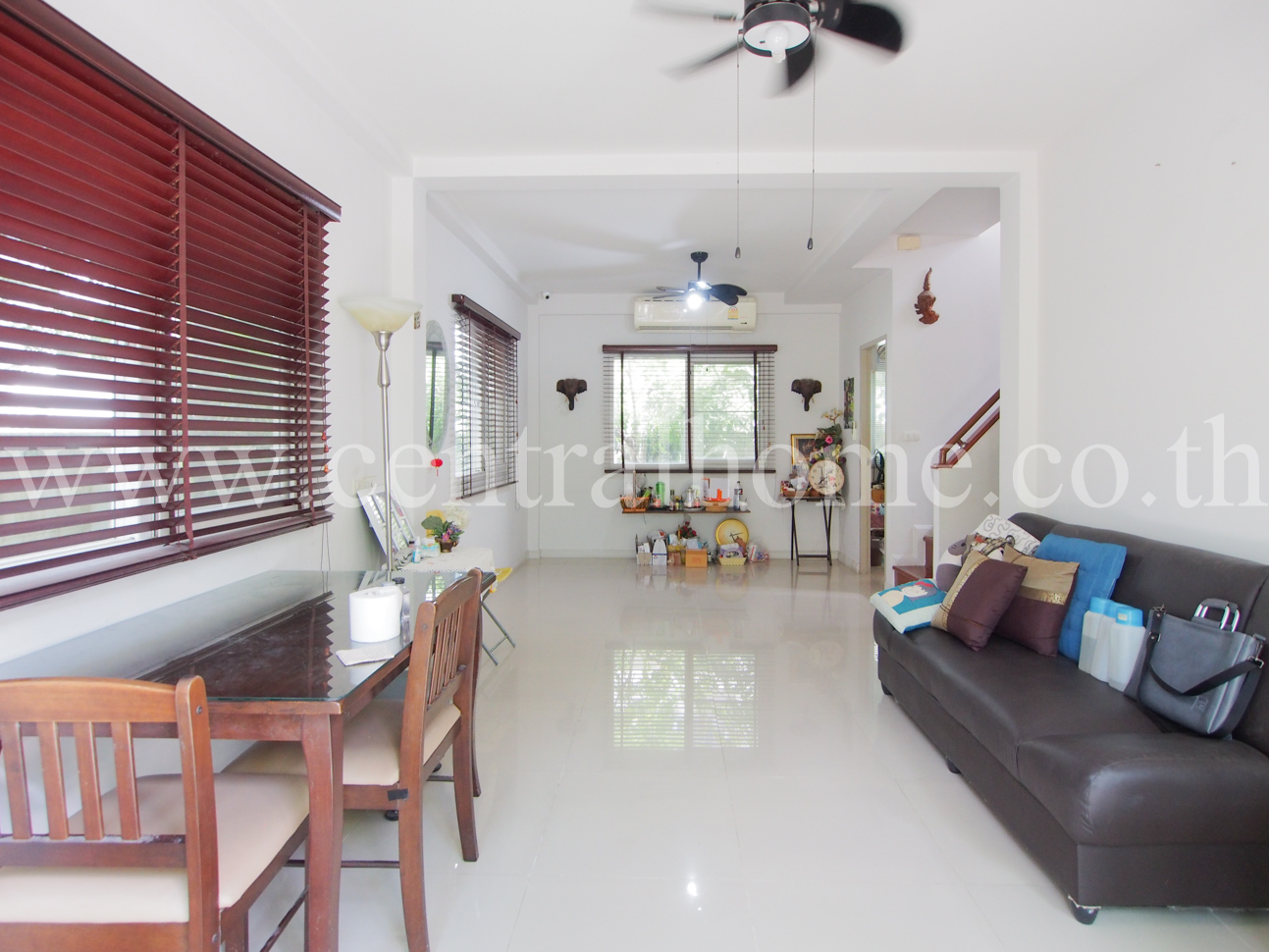 บ้านแฝด หมู่บ้าน ศุภาลัยวิลล์ ปทุมธานี สายในน