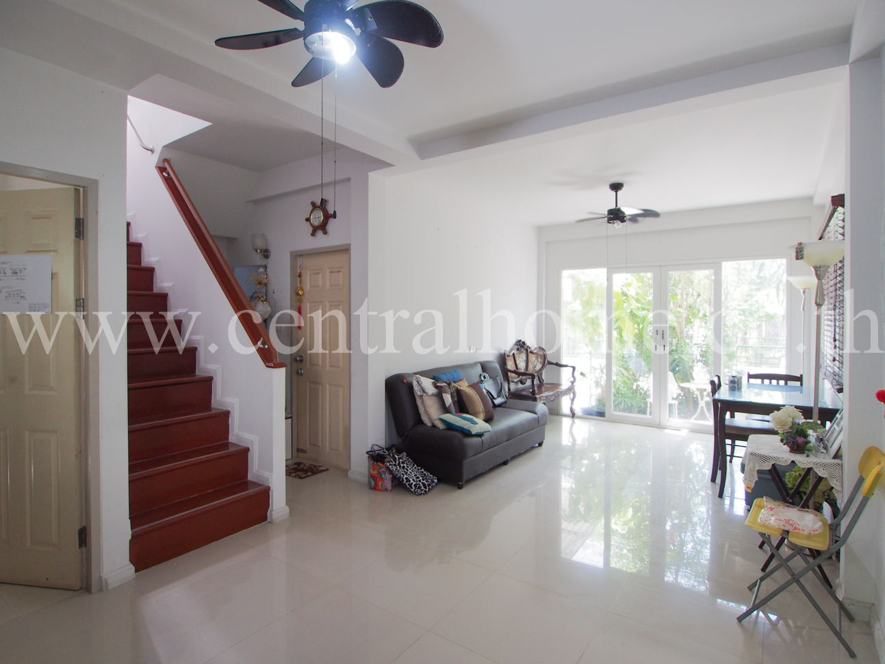 บ้านแฝด หมู่บ้าน ศุภาลัยวิลล์ ปทุมธานี สายในน