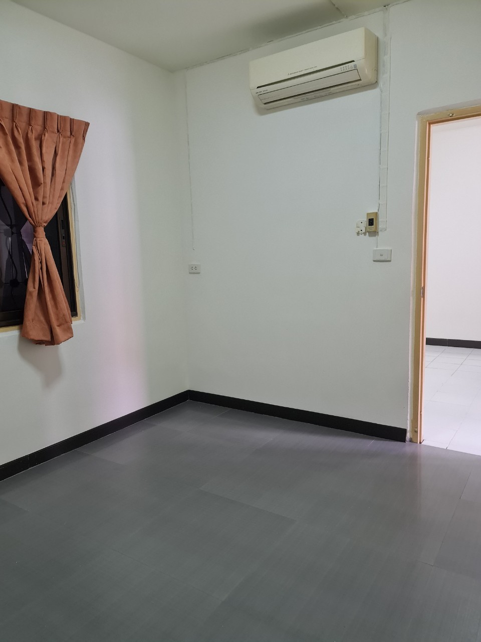 ขายห้องชุดบ้านเอื้ออาทร บางบัวทอง1  ใกล้ถนนชัยพฤกษ์