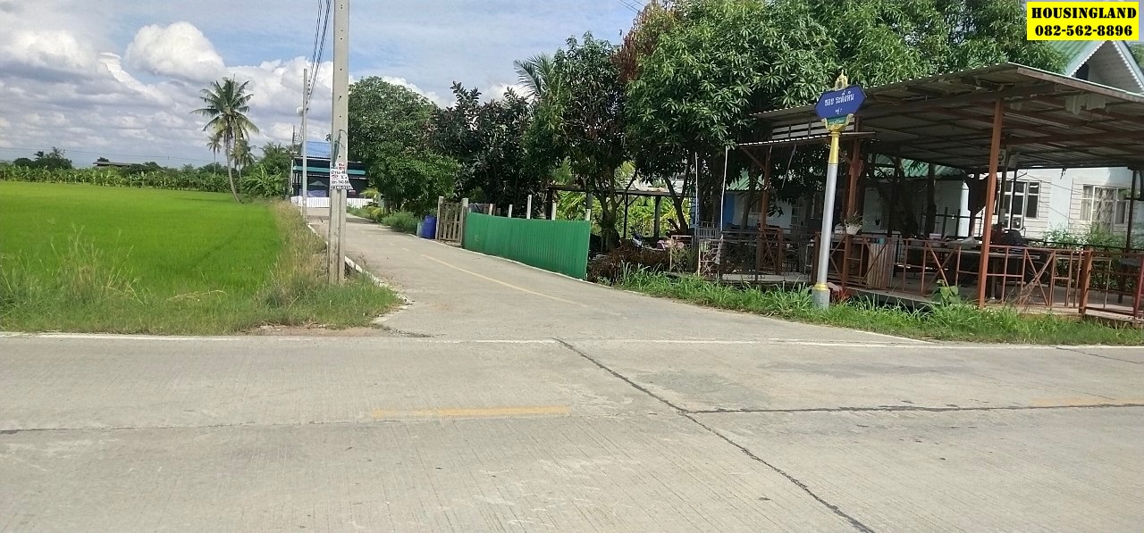 ขายที่ดินเปล่าถมแล้ว​  ซอยระดิ่งหิน​  ตำบล​ทวีวัฒนา​ อำเภอไทรน้อย​ จังหวัดนนทบุรี 