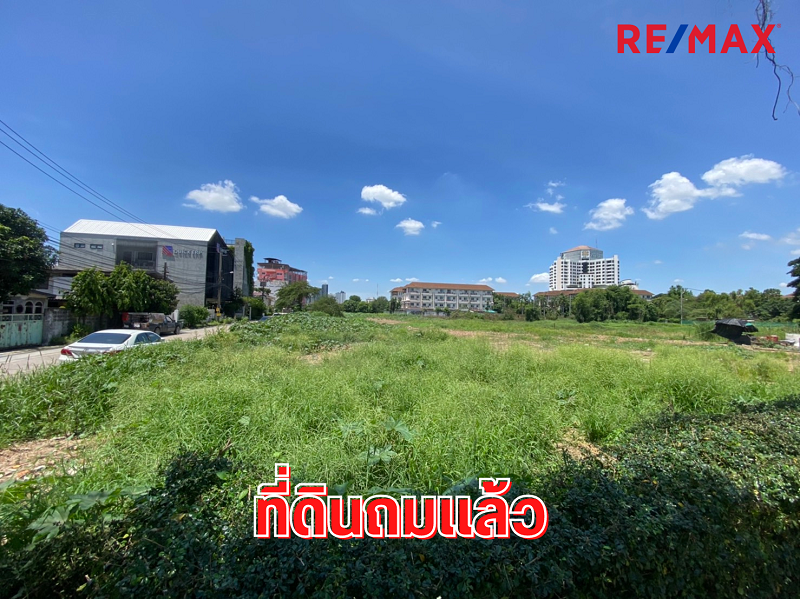 ขายที่ดินติดถนนหัวหมากใกล้แยกศรีนครินทร์ หัวมุมซอยหัวหมาก 9 เนื้อที่ 4-0-49 ไร่ ราคาตารางวาละ 190,000 บาท