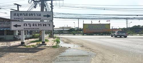 ขายที่ดิน 22ไร่เศษ สวย เด่น ติดถนน เส้นบ้านแพ้ว เหมาะ ทำจัดสรร และขึ้นโครงการ เดินทางสะดวกใกล้พระราม 2 เพียง 1.1 กม. เท่านั้น - KK3739S