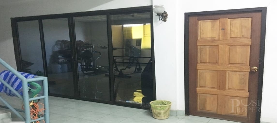 ราคาพิเศษ โรงงานผลิตเม็ดพลาสติก 141 วา ทำได้ถูกกฎหมาย พร้อมใบอนุญาต รง.4 วางของหนักได้มาก พื้นรับโหลด 3 ตัน/ตรม. ใกล้ ถ.เอกชัย และ เศรษฐกิจ KK3125S