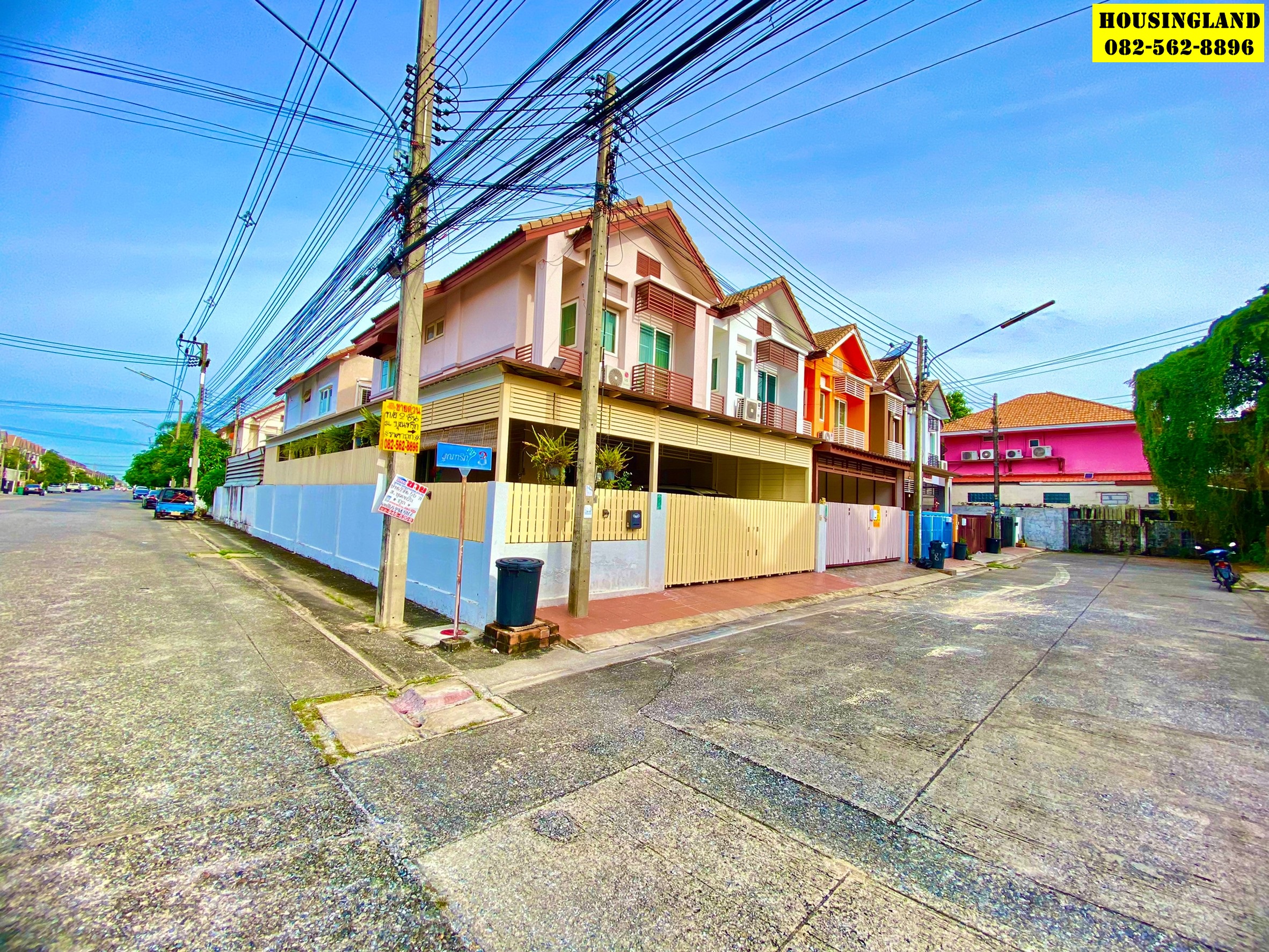 ขายทาวน์เฮาส์2ชั้นหมู่บ้านบุณฑริก นิวสไตล์ ตำบลลาดสวาย อำเภอลำลูกกา จังหวัดปทุมธานี