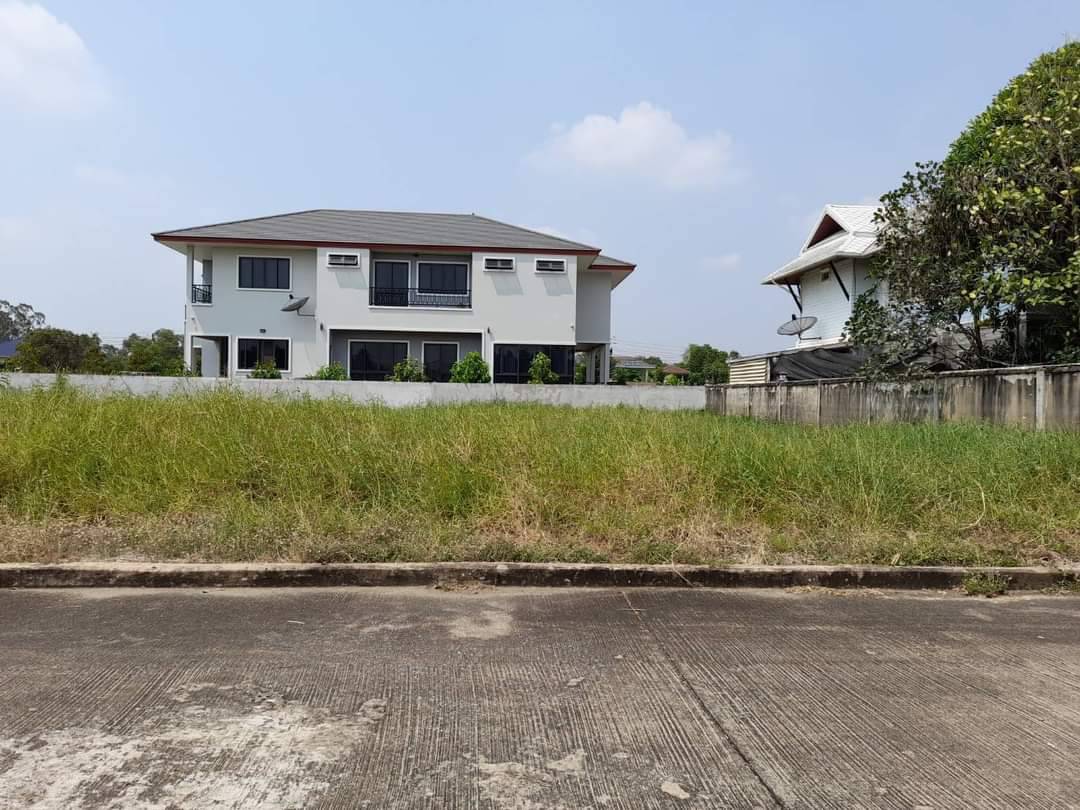 ขายที่ดินทำเลทองใกล้ย่านธุรกิจ  เหมาะสำหรับใช้ประโยชน์เอนกประสงค์ อำเภอคลองหลวง จังหวัดปทุมธานี