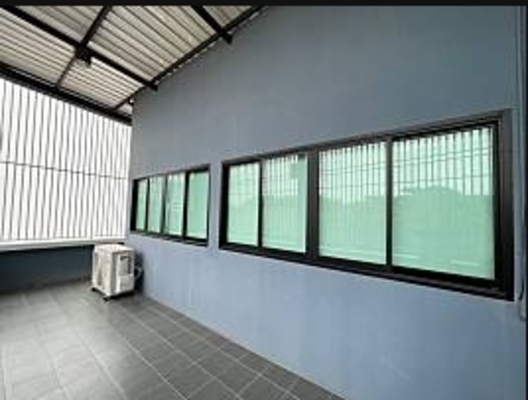 ***ให้เช่าตึก 3 ชั้น ทำเลทอง เดินทางสะดวก ใกล้ ร.ร.ราชวินิตบางแก้ว
