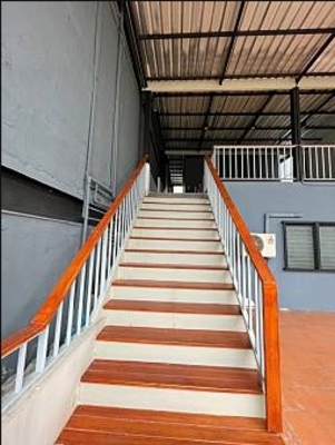 ***ให้เช่าตึก 3 ชั้น ทำเลทอง เดินทางสะดวก ใกล้ ร.ร.ราชวินิตบางแก้ว