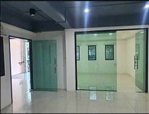 ***ให้เช่าตึก 3 ชั้น ทำเลทอง เดินทางสะดวก ใกล้ ร.ร.ราชวินิตบางแก้ว