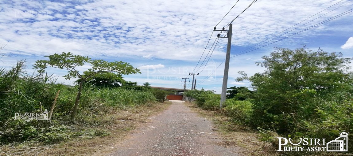 หาอยู่ใช่หรือไม่ ! ที่ดินทรงสวย มากคุณประโยชน์ บนพื้นที่สีม่วง 2 ไร่  สร้างโรงงานได้ง่ายและลงตัว ติดถนน 2 ด้าน เข้าออกสะดวก ใกล้ถนนเศรษฐกิจ  KK3669S