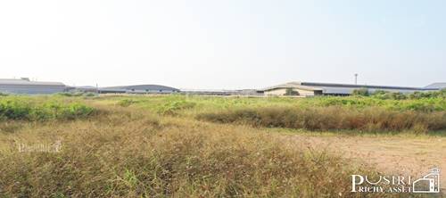 ขาย ที่สวย 11 ไร่เศษ พื้นที่สีม่วง 100% ถม พร้อมใช้ อีกด้วยเดินทางสะดวกด้วย ซอย.วปอ11 ใกล้ถ.เศรษฐกิจ - KK4812S
