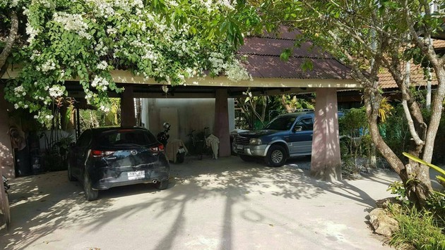 ขายที่ดินพร้อมสิ่งปลูกสร้าง เจ้าของขายเอง วิวภูเขา เหมาะทำกิจการต่อ อ.เมือง จ.กระบี่