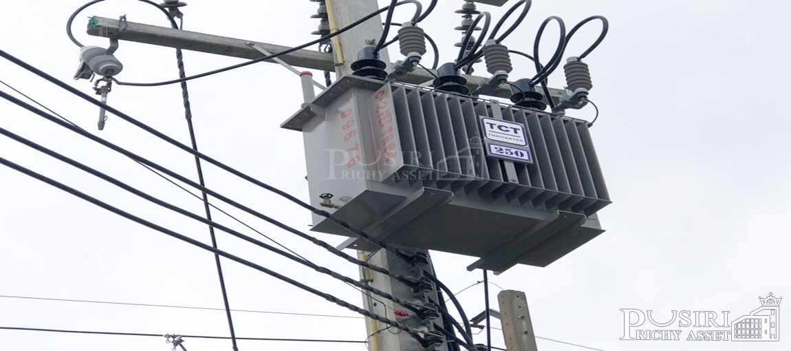 โรงงานใหม่ 2 ไร่ พื้นที่ใต้หลังคา 1750 ตร.ม. พร้อมลานจอดและพื้นที่นอกอาคาร เทรลเลอร์เข้าสบาย 2 นาที ถ. บ้านแพ้ว พระราม 2 