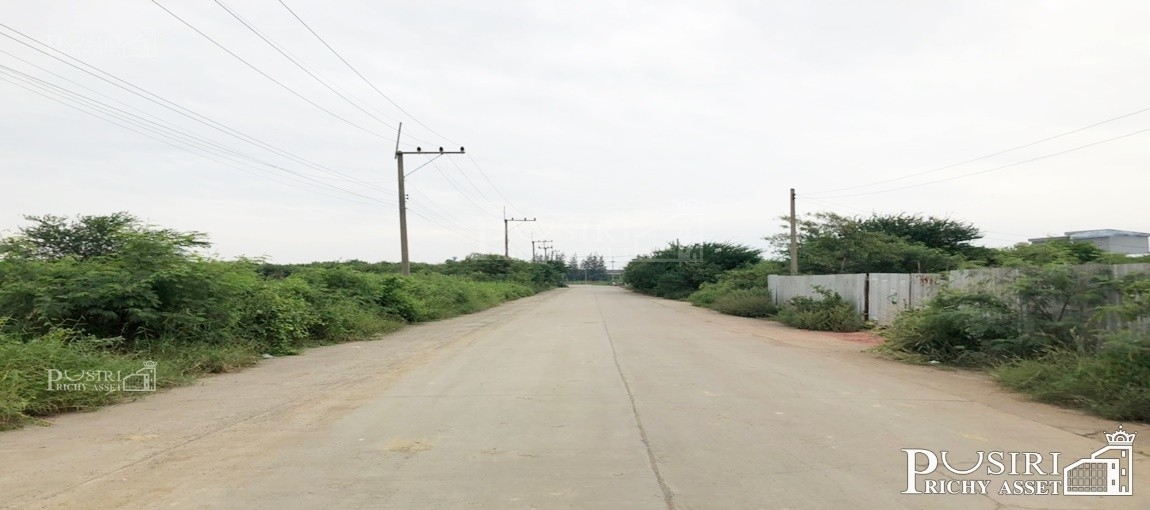 โรงงานใหม่ 2 ไร่ พื้นที่ใต้หลังคา 1750 ตร.ม. พร้อมลานจอดและพื้นที่นอกอาคาร เทรลเลอร์เข้าสบาย 2 นาที ถ. บ้านแพ้ว พระราม 2 