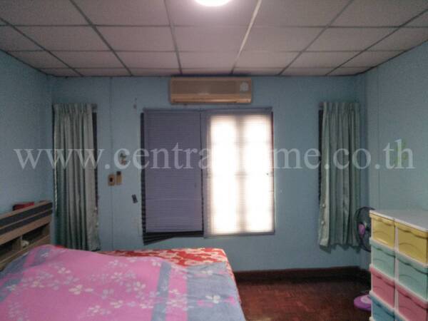 ทาวน์เฮ้าส์ บุศรินทร์ บางบัวทอง