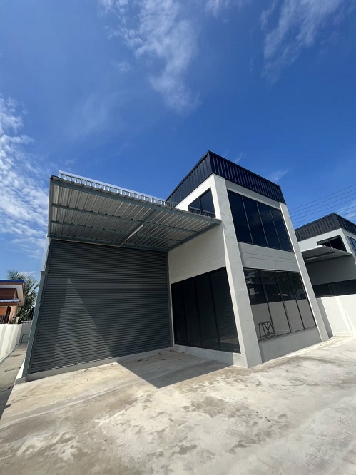 ขายหรือให้เช่าโกดัง พร้อมออฟฟิตชั้นล่าง​+ห้องพักชั้นลอย มีรั้วล้อมรอบส่วนตัว ในซอยวัดลาดปลาดุก นนทบุรี 