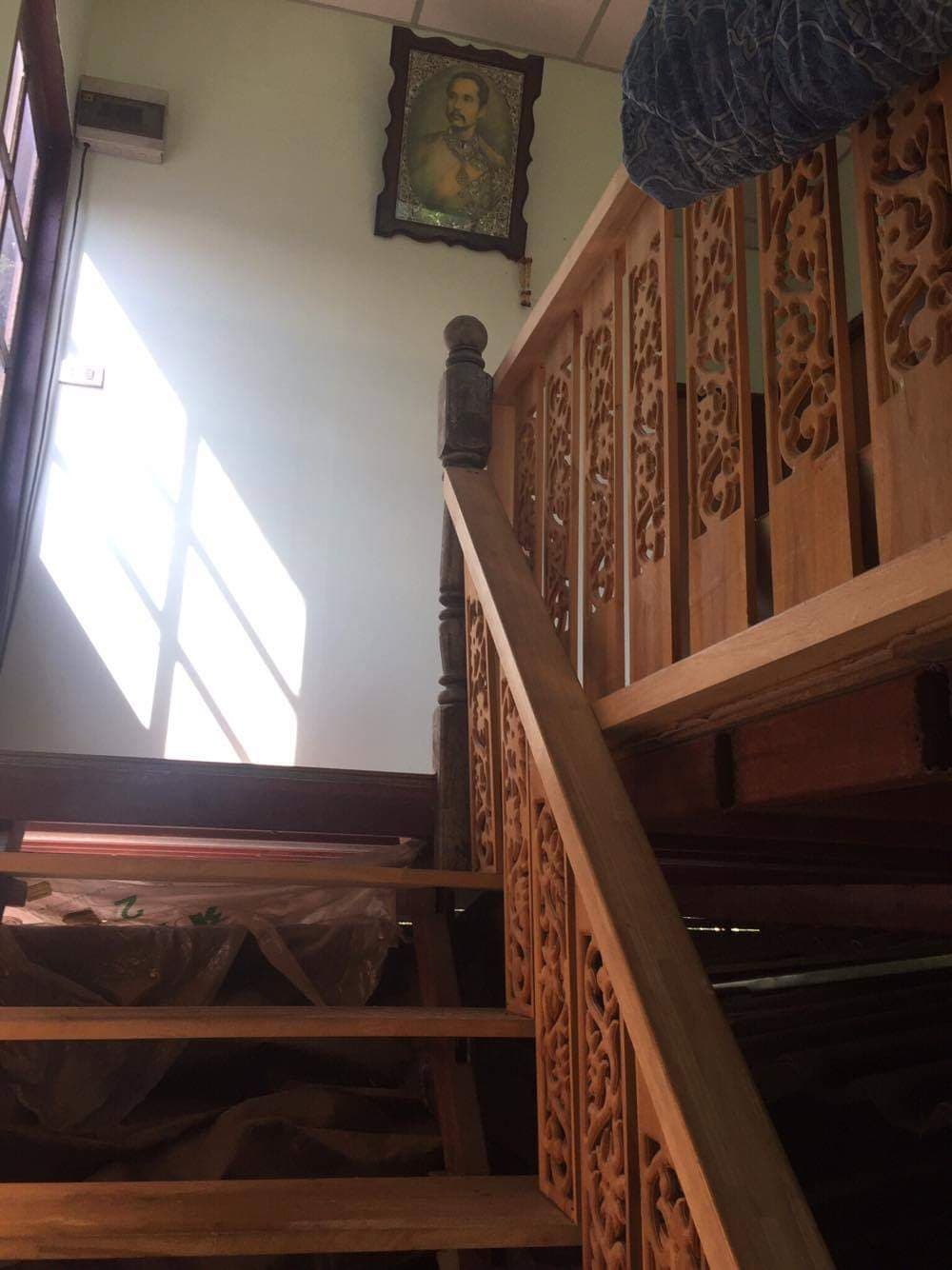 รับต่อเติมบ้านและงานอื่นๆ กันสาดหน้าบ้าน โรงจอดรถ ห้องน้ำ ห้องครัว เดินไฟ ตามเนื้อหาด้านล่าง งานเล็กงานน้อย-งานมาก ไปหมด559......+62